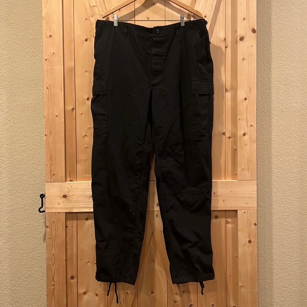 Men's Black Cargo Pants